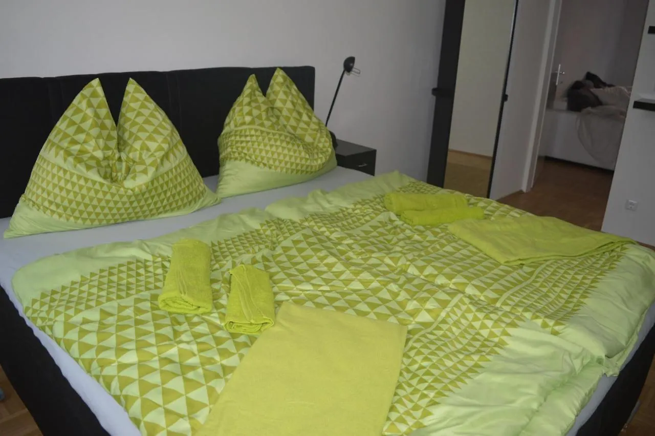 Apartment Nette Altbauwohnung Nur 10 Min Von Der City Vienna
