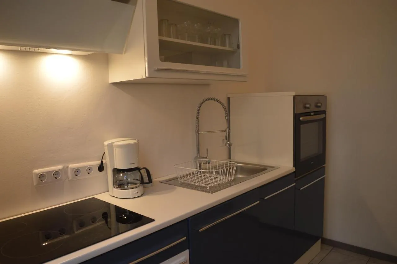 Διαμέρισμα Nette Altbauwohnung Nur 10 Min Von Der City Βιέννη